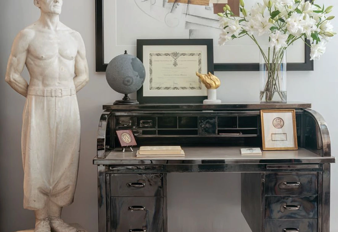 5 Best Vintage Furniture Shops in York - Discover pieces with distinctive period character