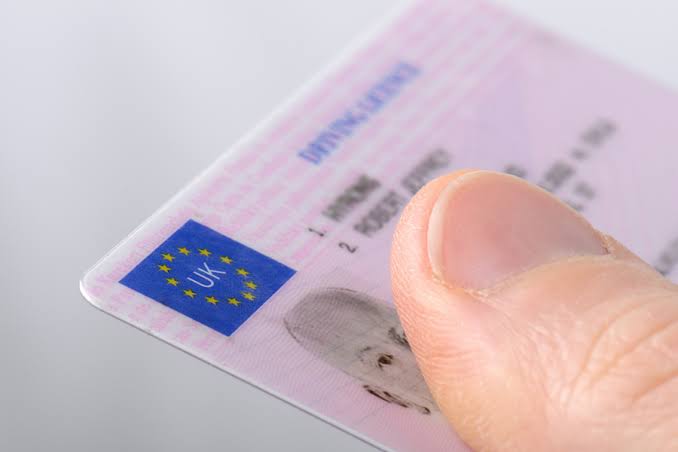 8 Checks Before Renewing Your UK Driving Licence